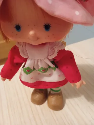 Muñeca Tarta de Fresa