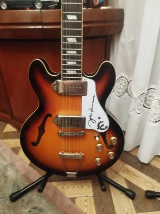 Epiphone casino " coupé "