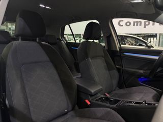 VOLKSWAGEN Golf Life 2.0 TDI 85kW 115CV DSG