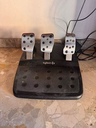 Volante Logitech G29 + Shifter