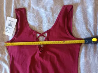 Body granate con cordones talla L