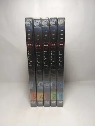 The X-Files Stagione 5 completa, in 5 DVD