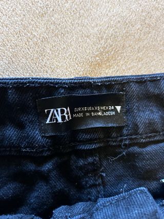 Falda vaquera negra Zara Talla XS
