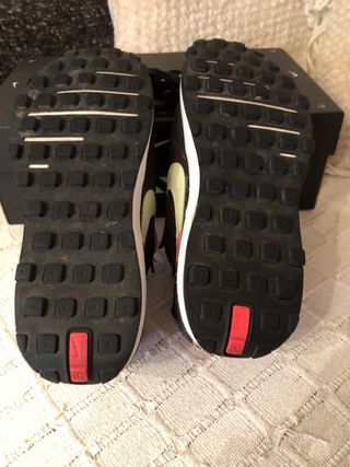 Zapatillas Nike Negras y Rosas