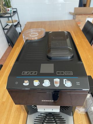 Cafetera Siemens EQ500 Automática