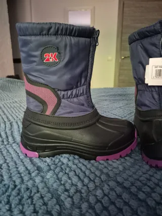 Botas de nieve azules y moradas Talla 34