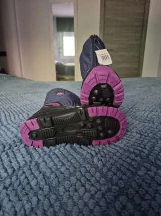 Botas de nieve azules y moradas Talla 34