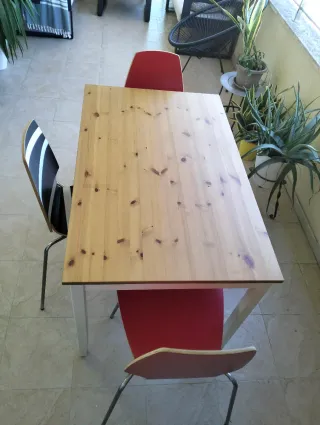 Mesa Ikea Madera + 3 Sillas