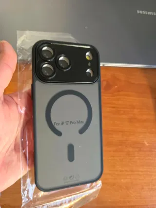 Funda iPhone 17 Pro Max MagSafe