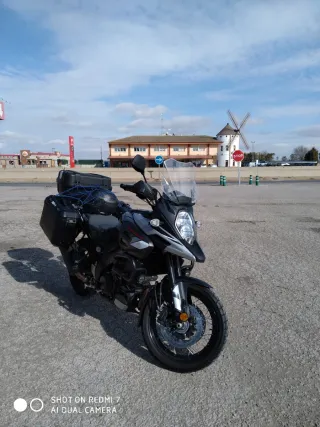 Suzuki Vstrom 1000XT 2019 Negra