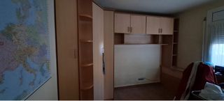 Mueble completo habitación: armario, cajonera