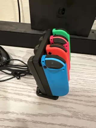 Soporte para Joy-Con y Correas de Nintendo Switch