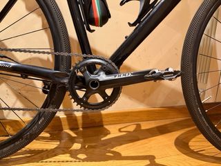 Bicicleta Gravel Megamo Jakar 20 y garmin Edge 520