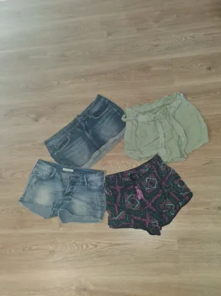 Vendo lote de ropa, varias prendas sin estrenar.