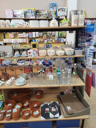 Liquidación menaje hogar nuevo -70% Gijón