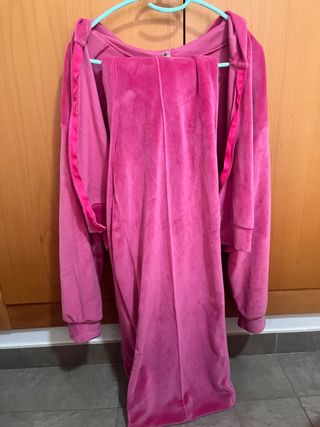 Conjunto de chándal terciopelo rosa – sudadera + p
