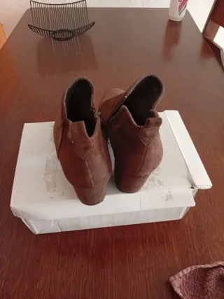 Botas de dama marrones