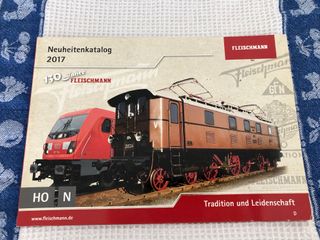 3 Catálogos Modelismo: Fleischmann – Roco, 2017.