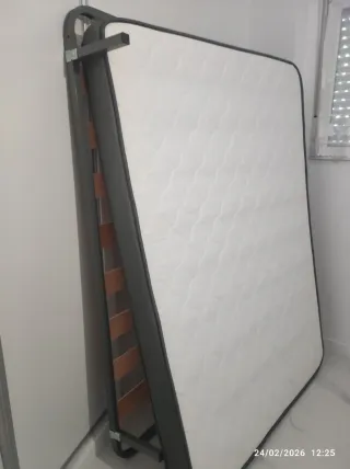 Somier de láminas con colchón