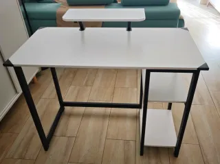 Escritorio moderno blanco y negro