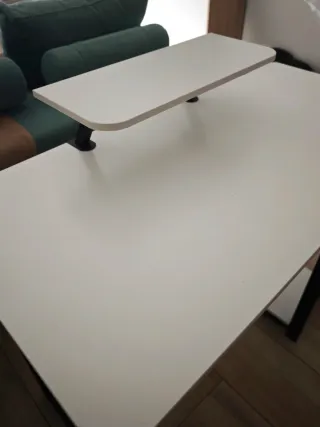 Escritorio moderno blanco y negro