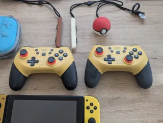 Nintendo Switch Edición Pokémon + Zelda Tears