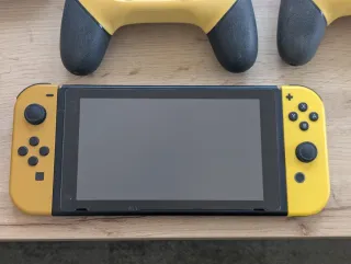 Nintendo Switch Edición Pokémon + Zelda Tears