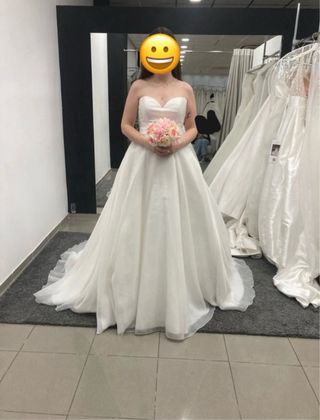 Vestido de Novia, sin usar. En perfecto estado.