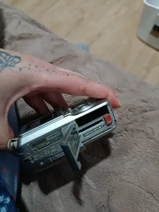 Cámara Olympus Plata