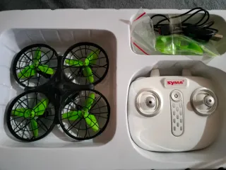 Dron Syma X26