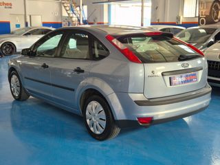 Ford Focus 1.8 Flexifuel Trend