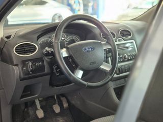 Ford Focus 1.8 Flexifuel Trend