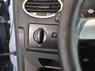 Ford Focus 1.8 Flexifuel Trend