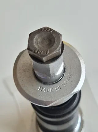 Eje de Pedalier Zeus con Rodamientos