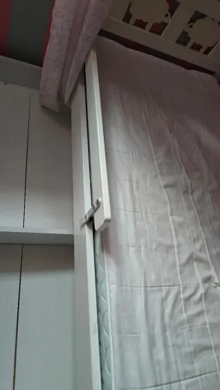 Cama infantil IKEA KRITTER con cajón