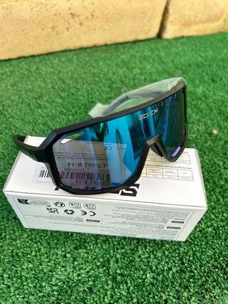 Gafas de sol SC/CN negras, azules y lilas