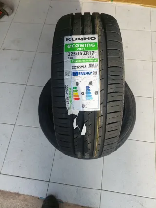 2 Pneus Kumho Ecowing ES31 225/45 ZR17