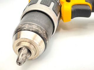 taladro electrico dewalt dcd796