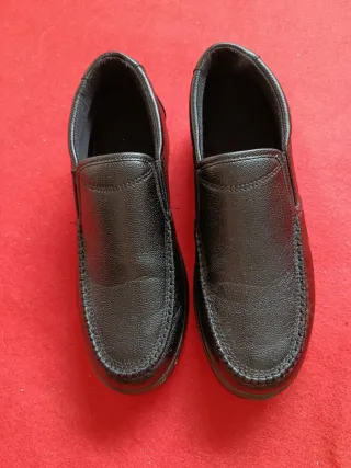 Zapatos de vestir negros Talla 44-45