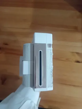 Cámara Lomo Instant Polaroid Dorada y Blanca