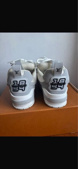 Louis Vuitton Skater 1854 Gris