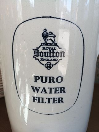 Filtro de agua cerámico antiguo Royal Doulton