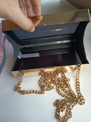 Bolso de mano Zara dorado y negro