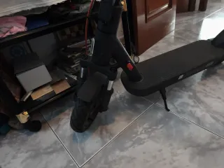 Patín Xiaomi con cadena y alarma