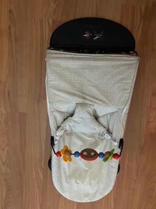 Hamaca Babybjörn con 2 fundas