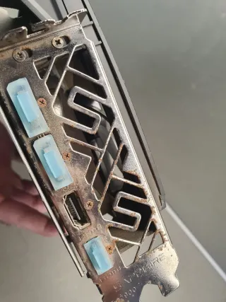 Sapphire Nitro+ 5700XT GPU #6