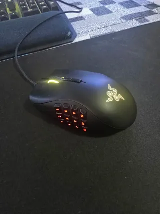 Monitor Gaming ASUS VG27VQ3B 180Hz Curvo