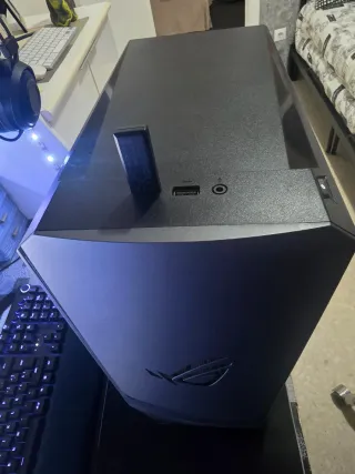 Monitor Gaming ASUS VG27VQ3B 180Hz Curvo