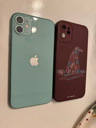 iPhone 11 83% Capacidad Máxima
