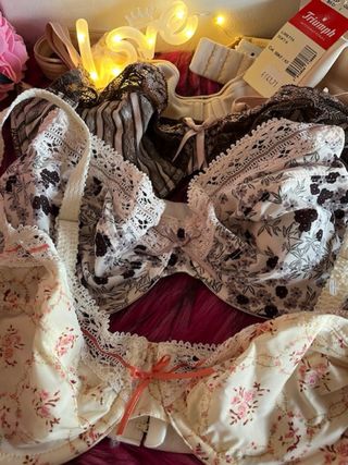 Lote Sujetadores Beige, Negro y Azul